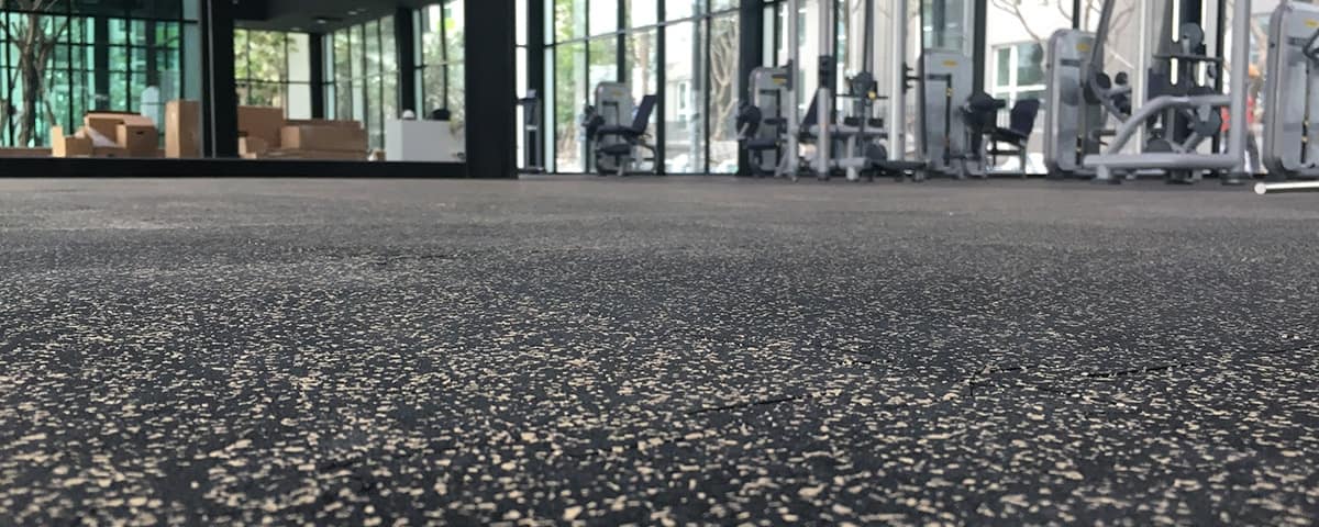 Sàn cao su có độ dẻo và độ dàn hồi rất tốt